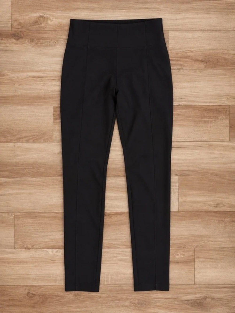 Lululemon / Here to There High-Rise 7/8 Pant / Black / Size 6